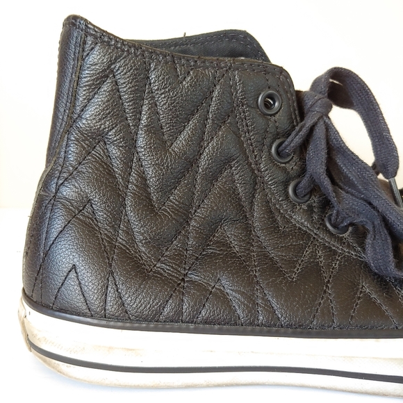 Converse Chuck Taylor All Star Quilted Leather Hi Top Sneakers Black Size 9.5 - Picture 7 of 14